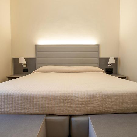 רימיני My Place Hotel מראה חיצוני תמונה