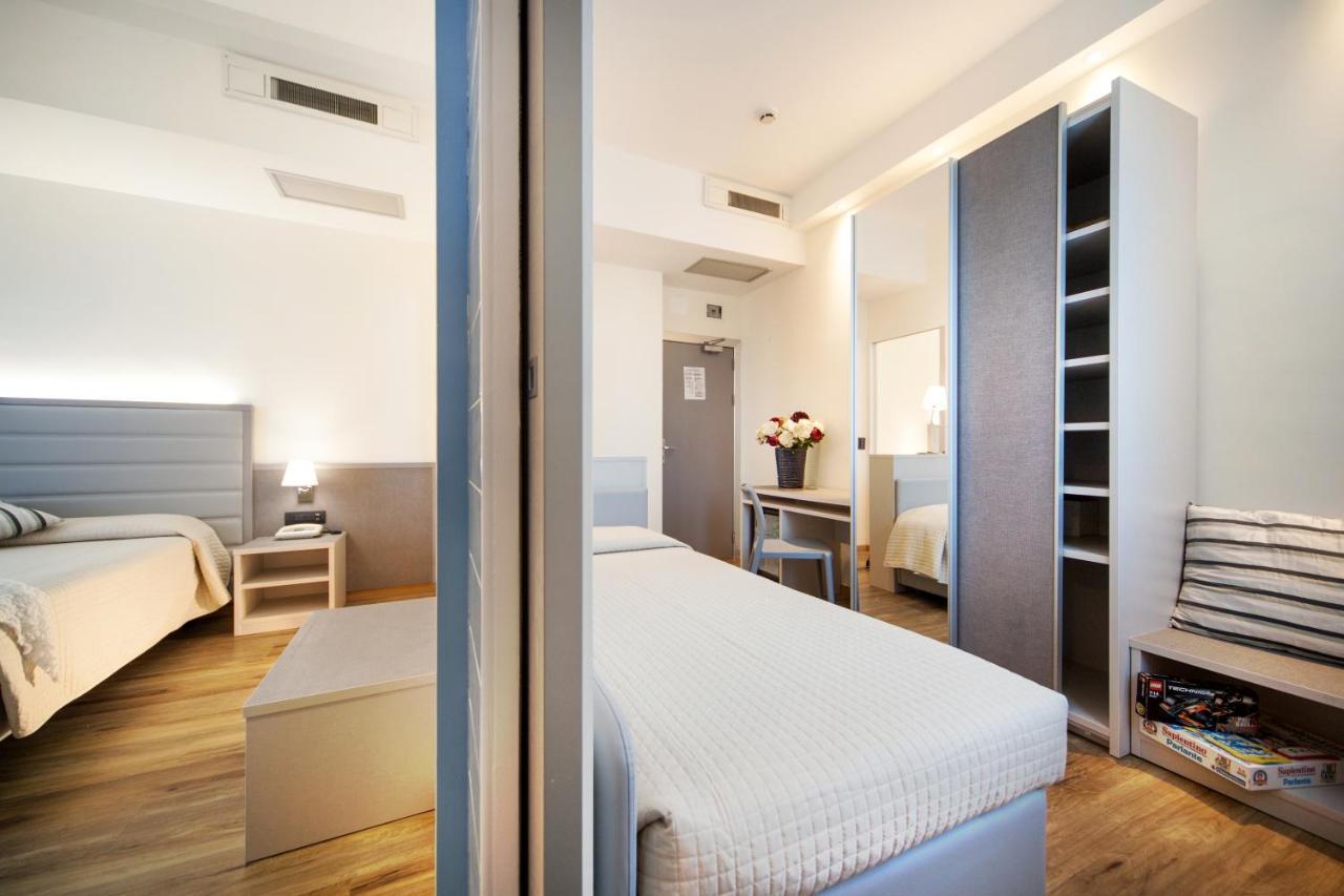 רימיני My Place Hotel מראה חיצוני תמונה
