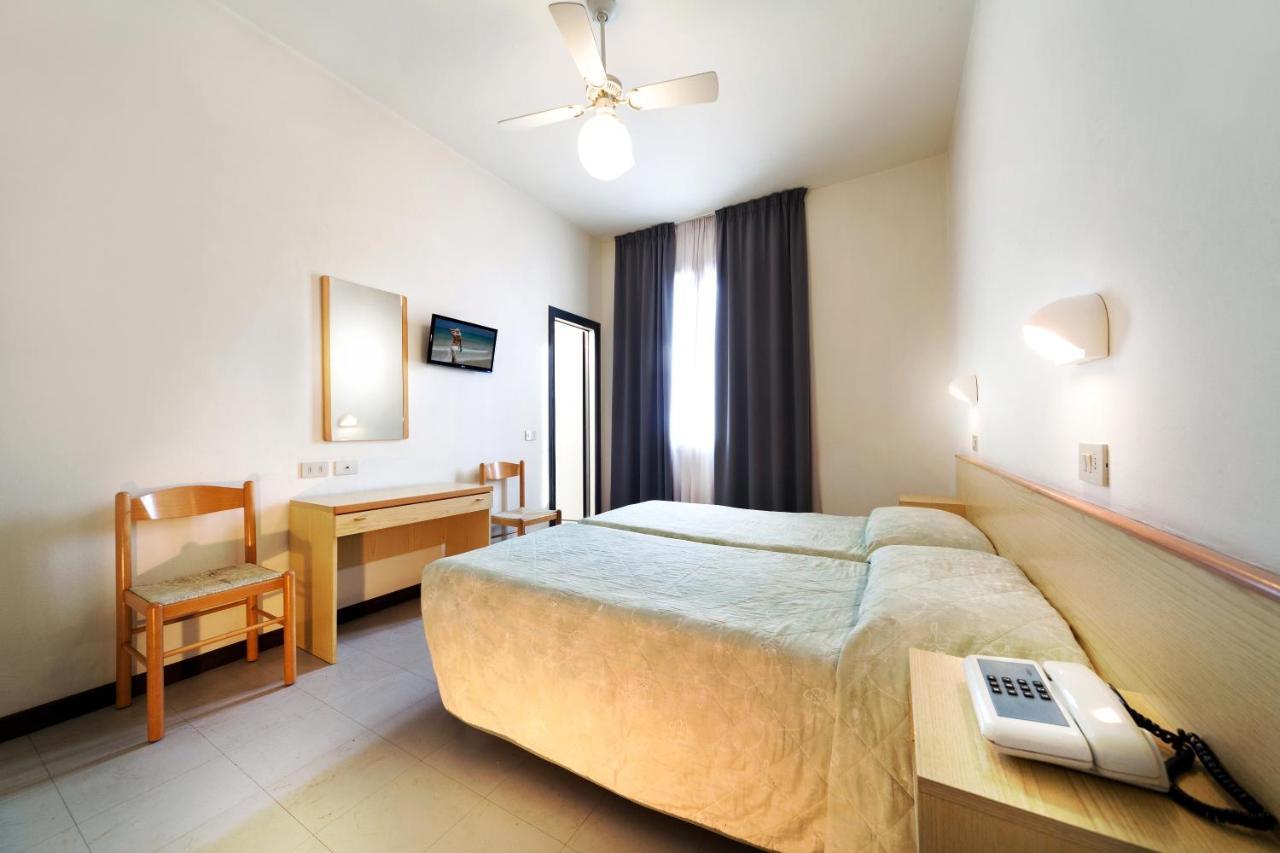 רימיני My Place Hotel חדר תמונה