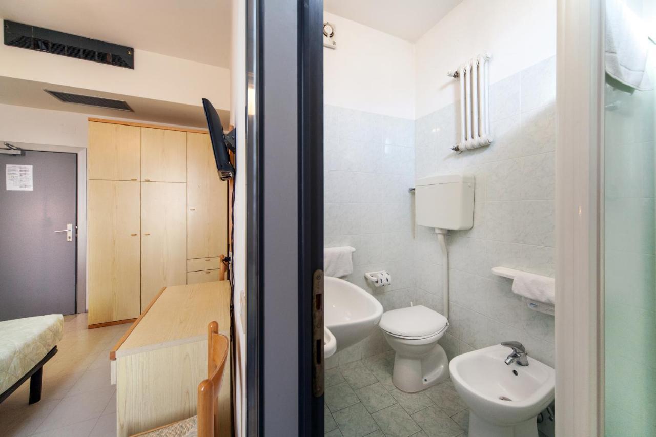 רימיני My Place Hotel מראה חיצוני תמונה