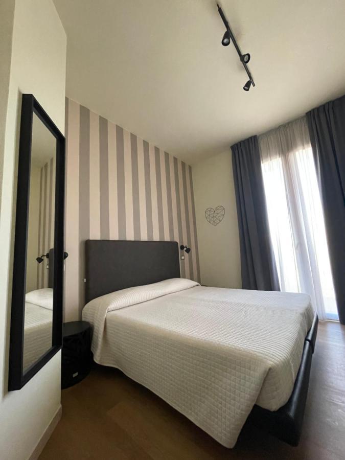 רימיני My Place Hotel מראה חיצוני תמונה