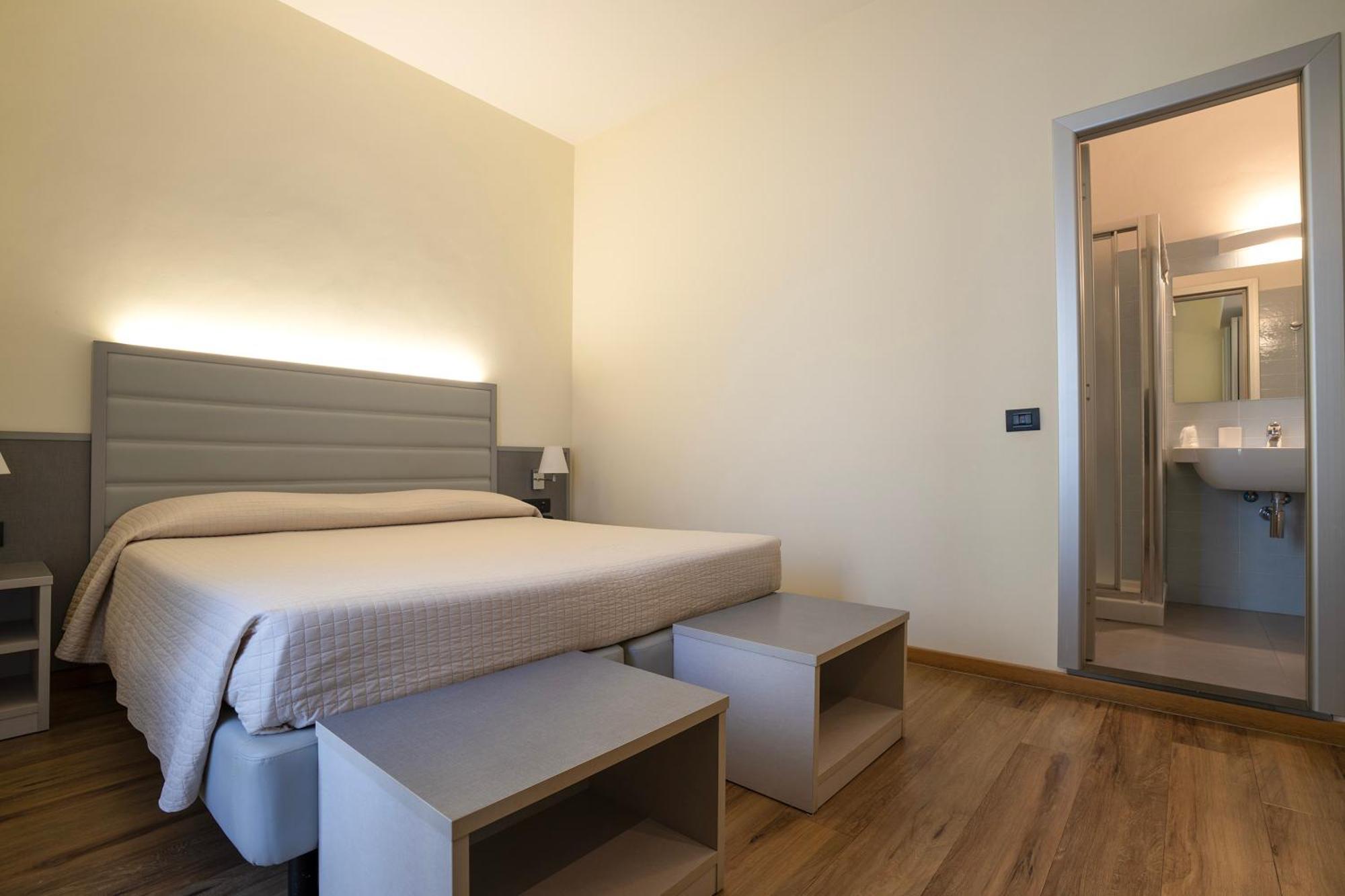 רימיני My Place Hotel מראה חיצוני תמונה