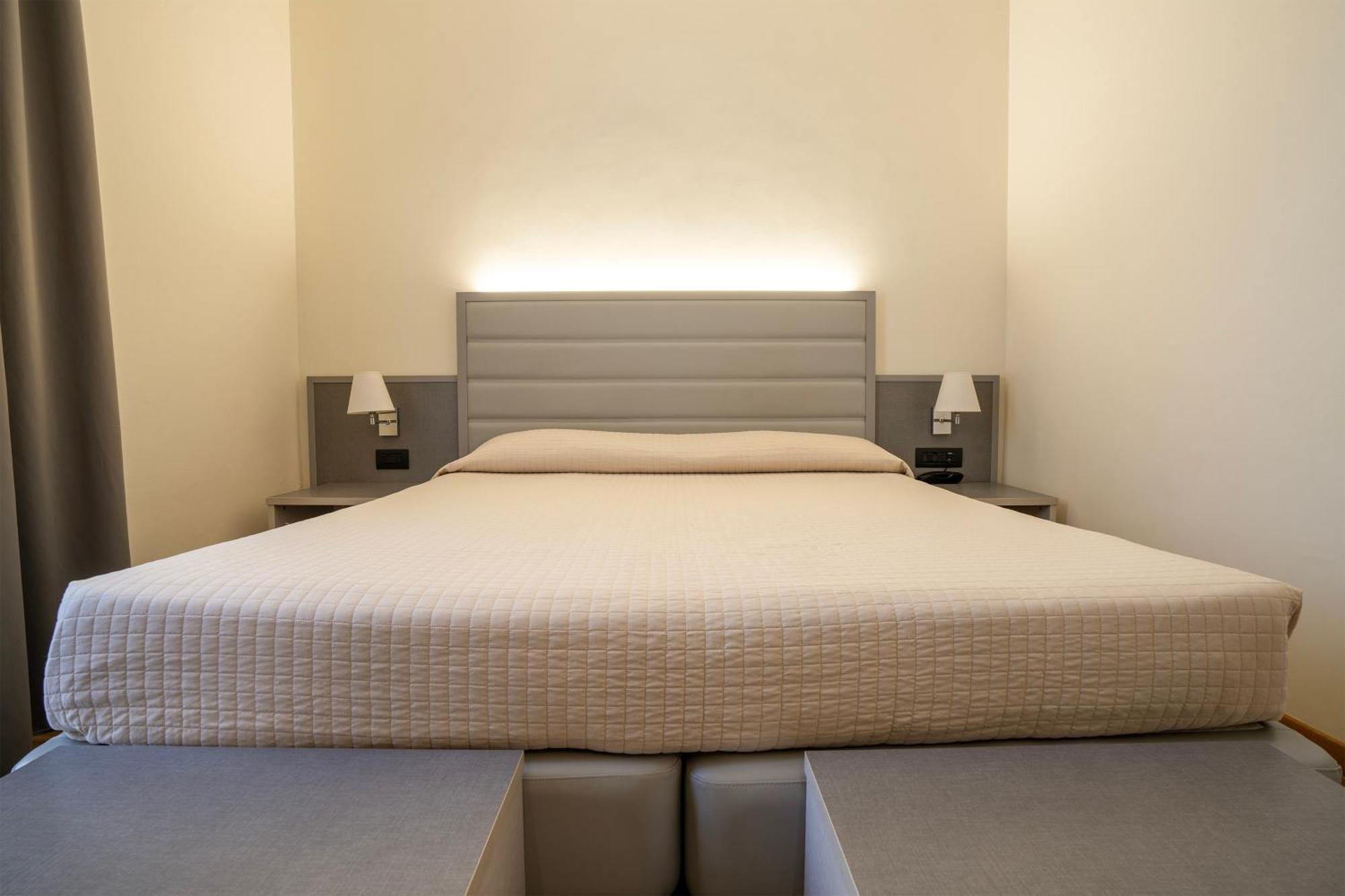 רימיני My Place Hotel מראה חיצוני תמונה