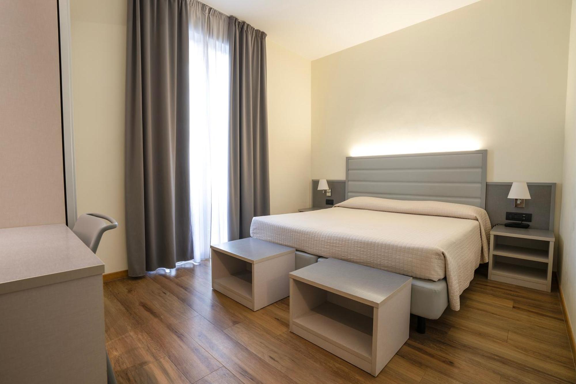 רימיני My Place Hotel מראה חיצוני תמונה