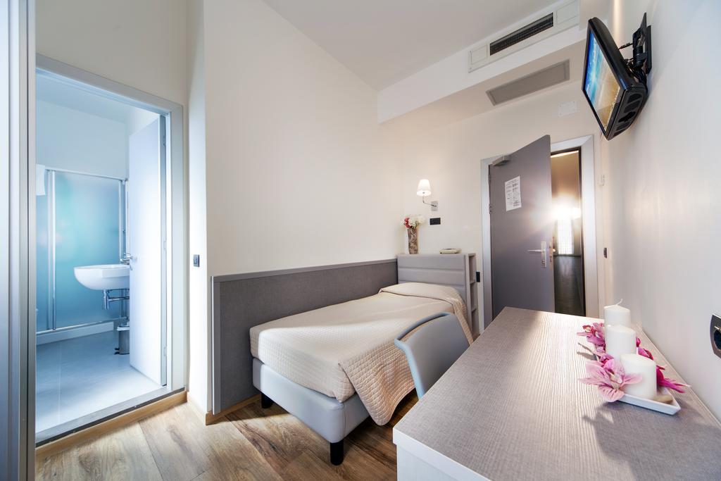 רימיני My Place Hotel מראה חיצוני תמונה