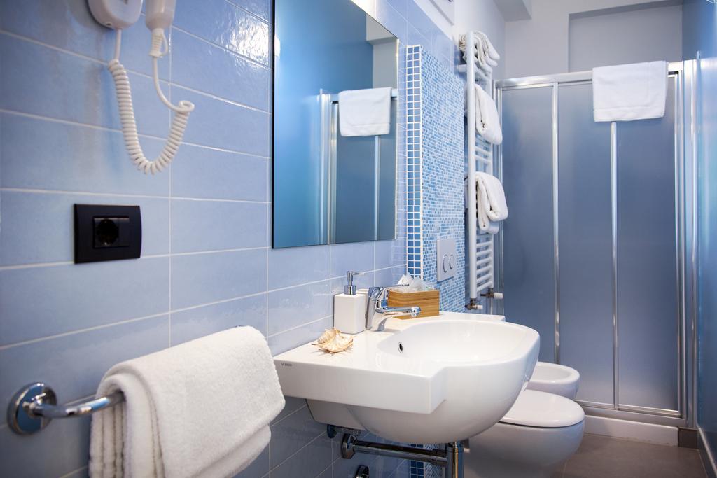 רימיני My Place Hotel מראה חיצוני תמונה