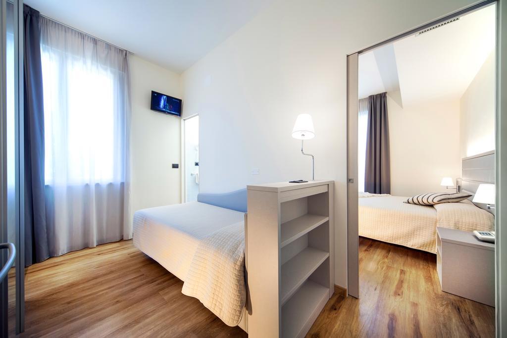רימיני My Place Hotel מראה חיצוני תמונה